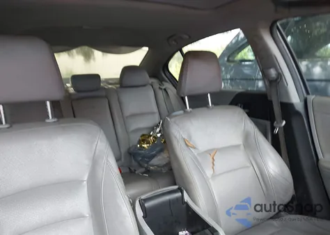 2013 Honda Accord Ex-L z USA, uszkodzony, nr VIN 1HGCR2F8XDA009981